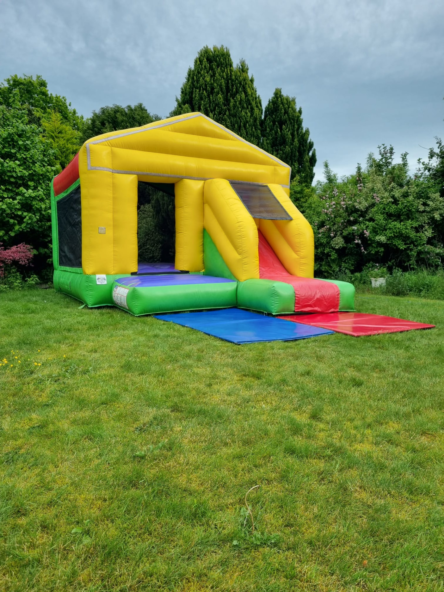 Classic Castle with Slide
